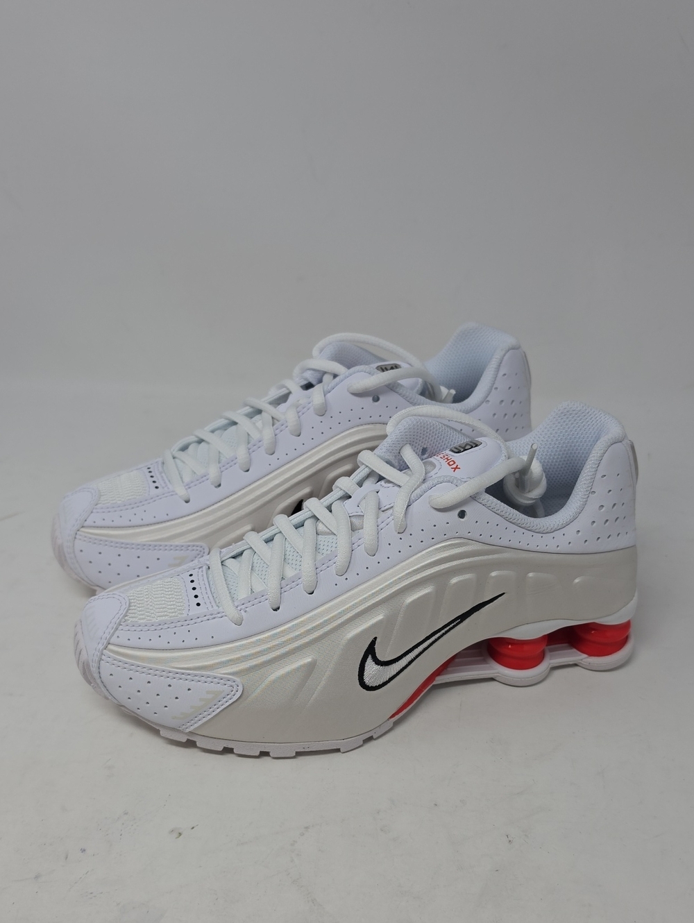 Nike White Shox R4 GS Running Shoes with Red Accents